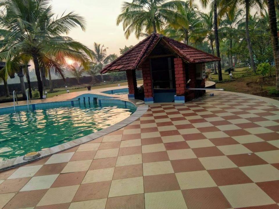 Devbag Resort Карвар Екстериор снимка